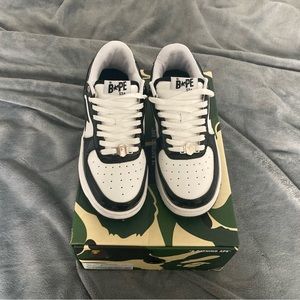 Bapesta Black and White Shoes